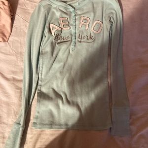 Gently used! Aeropostale long sleeve. Size small petite!